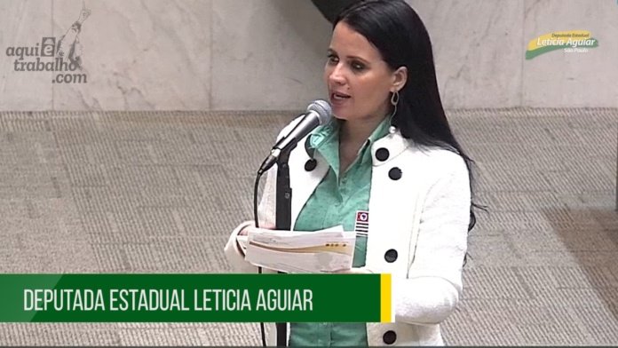 Deputada leticia Aguiar discursa no plenário da ALESP
