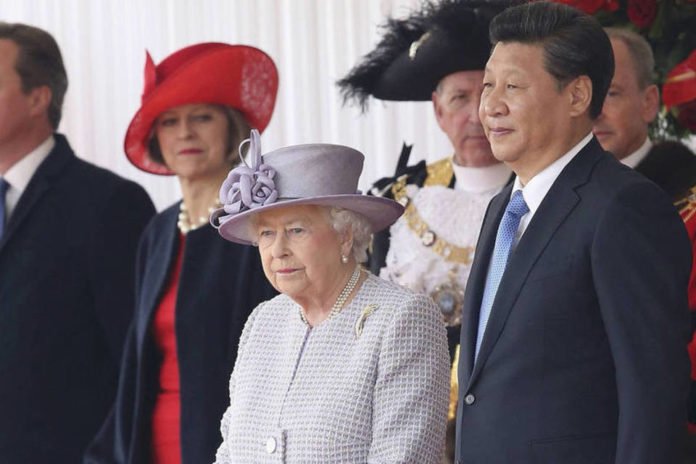 Inglaterra x china Vacina