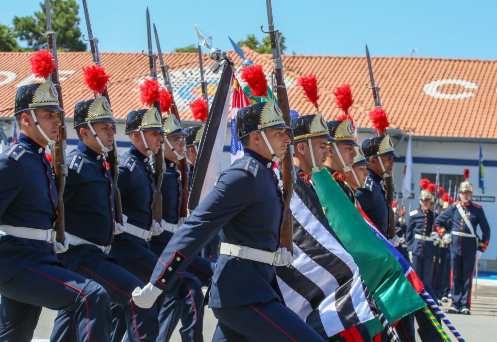 Concurso Público alunos oficiais da PMESP Barro Branco