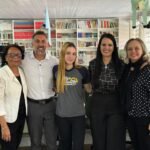 Deputada Leticia Aguiar entrega material esportivo na Escola Estadual Ayr Picanço, em São José dos Campos