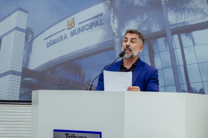 Vereador Senna (PL) Saúde Pública obrigatoriedade de exames de pele