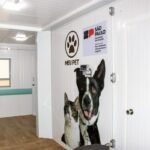 Governo de SP expande rede de atendimento veterinário com pet contêiner em três regiões do estado