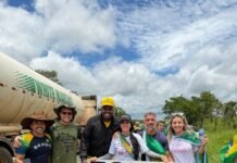 Leticia Aguiar é destaque feminino na Caminhada da Liberdade ao lado de Nikolas Ferreira Leticia Aguiar Nikolas Ferreira