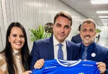 Flávio Bolsonaro ganha título em seu aniversário e movimenta 2026 Flávio Bolsonaro Cidadão Joseense